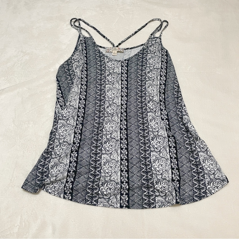 Women’s Pink Republic Black and White Boho Flowy Strappy Tank size Large